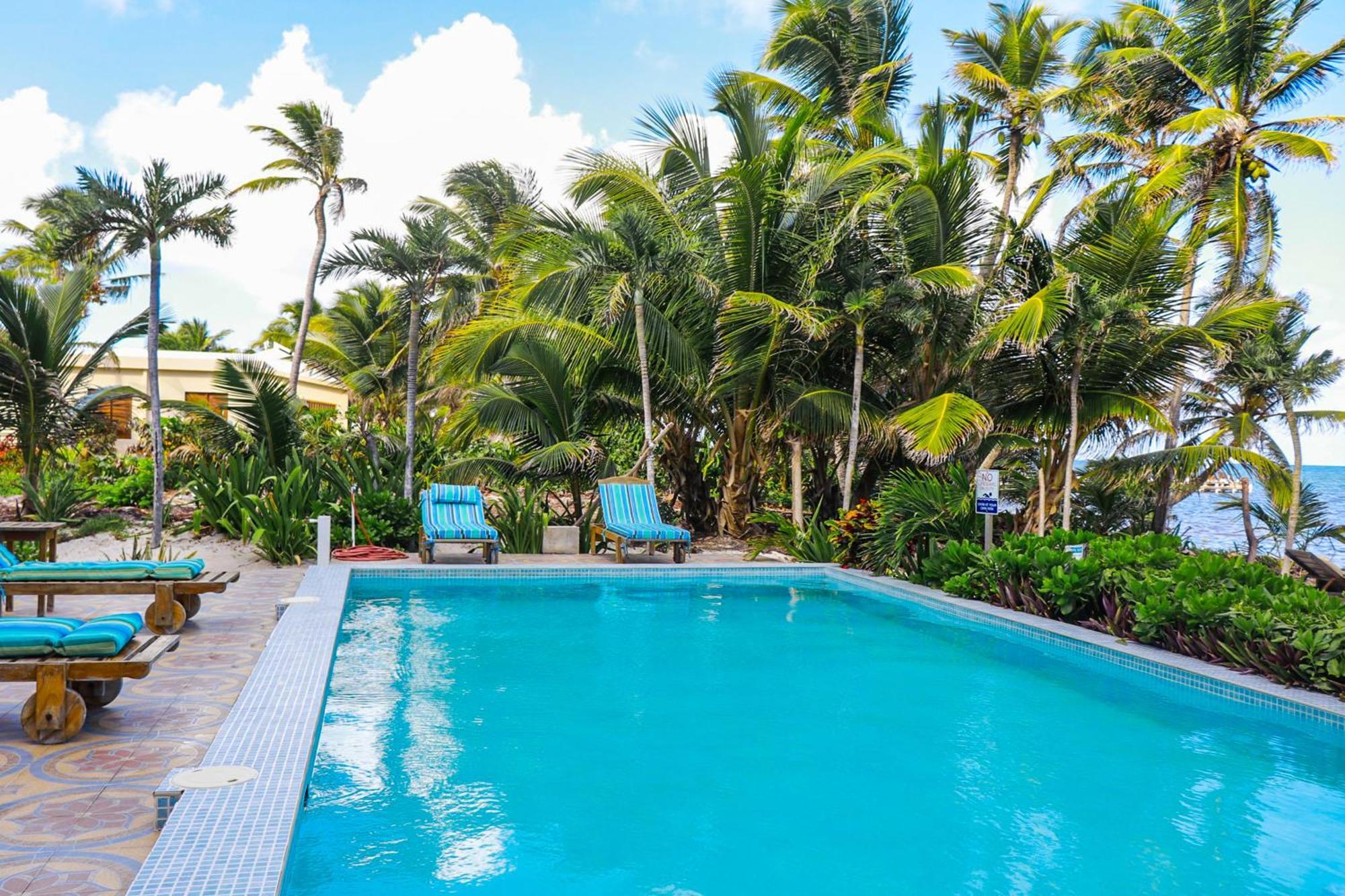 סן פדרו Blue Water Beach Villas חדר תמונה
