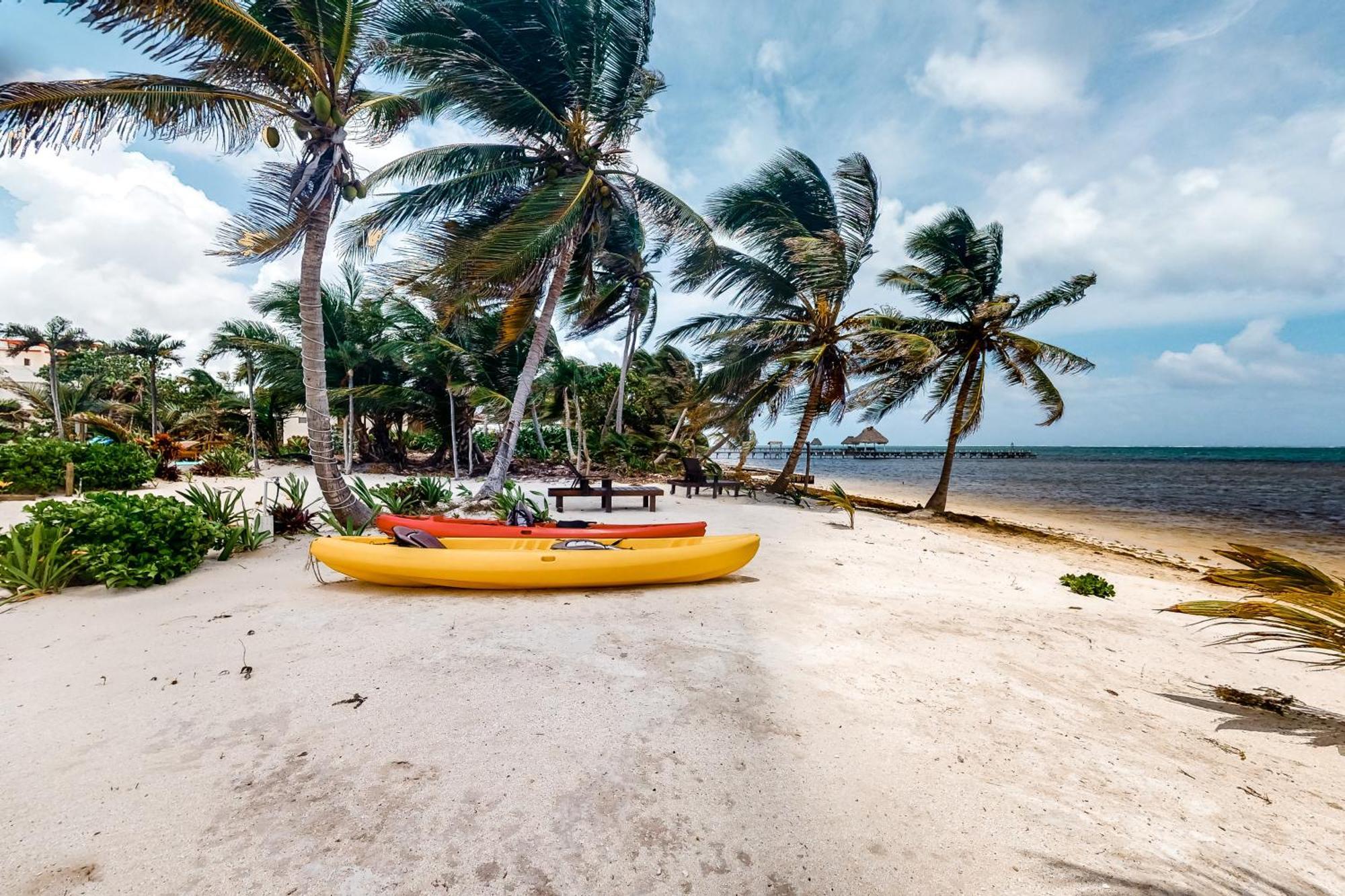 סן פדרו Blue Water Beach Villas חדר תמונה